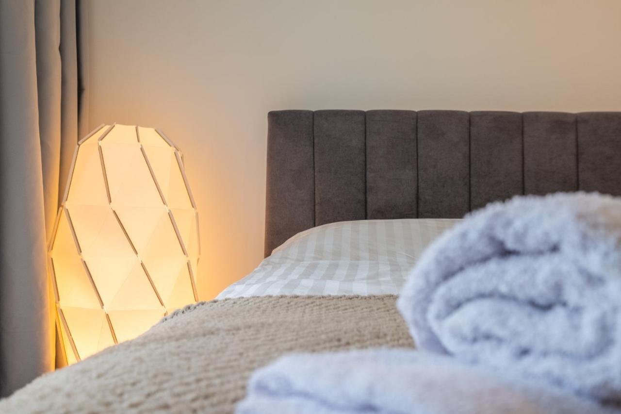 Julie'S Sunny Cozy Apartment With Balcony Sofia Bagian luar foto